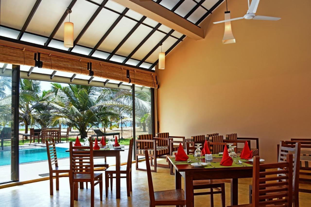 Melheim Beach Kalpitiya Bagian luar foto