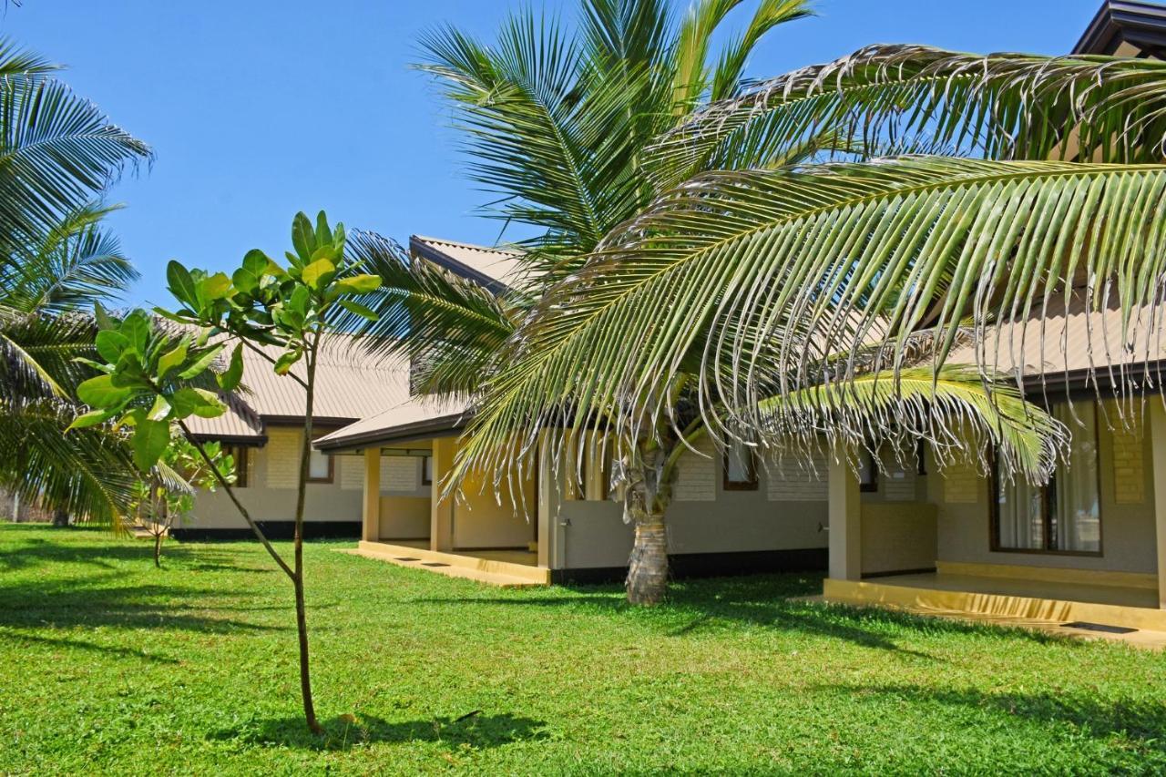 Melheim Beach Kalpitiya Bagian luar foto